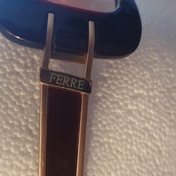 Gianfranco Ferre Sunglasses - Picture 6 of 8